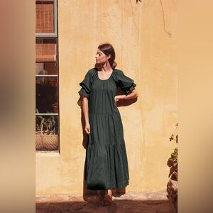 Daughters of India • Sahan Dress • Emerald • Sz Small